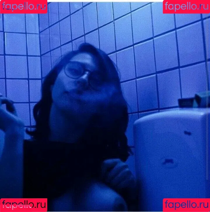 Carrenopol Onlyfans Photo Gallery 