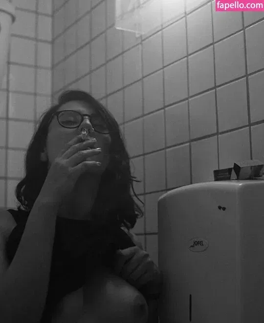 Carrenopol Onlyfans Photo Gallery 