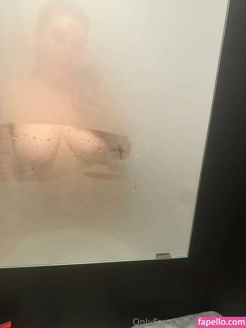 Carrenopol Onlyfans Photo Gallery 