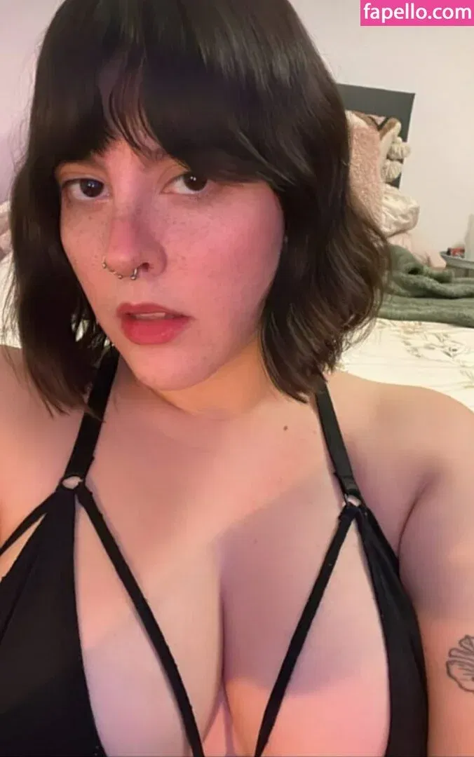 Carrenopol Onlyfans Photo Gallery 