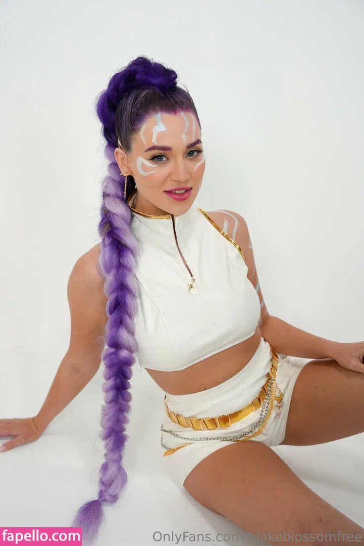 blakeblossomfree Onlyfans Photo Gallery 