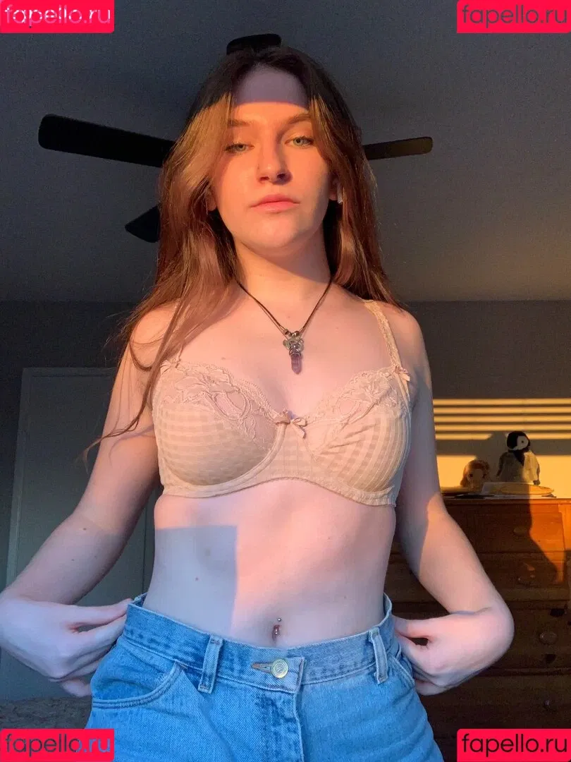 loveangelb4by Onlyfans Photo Gallery 