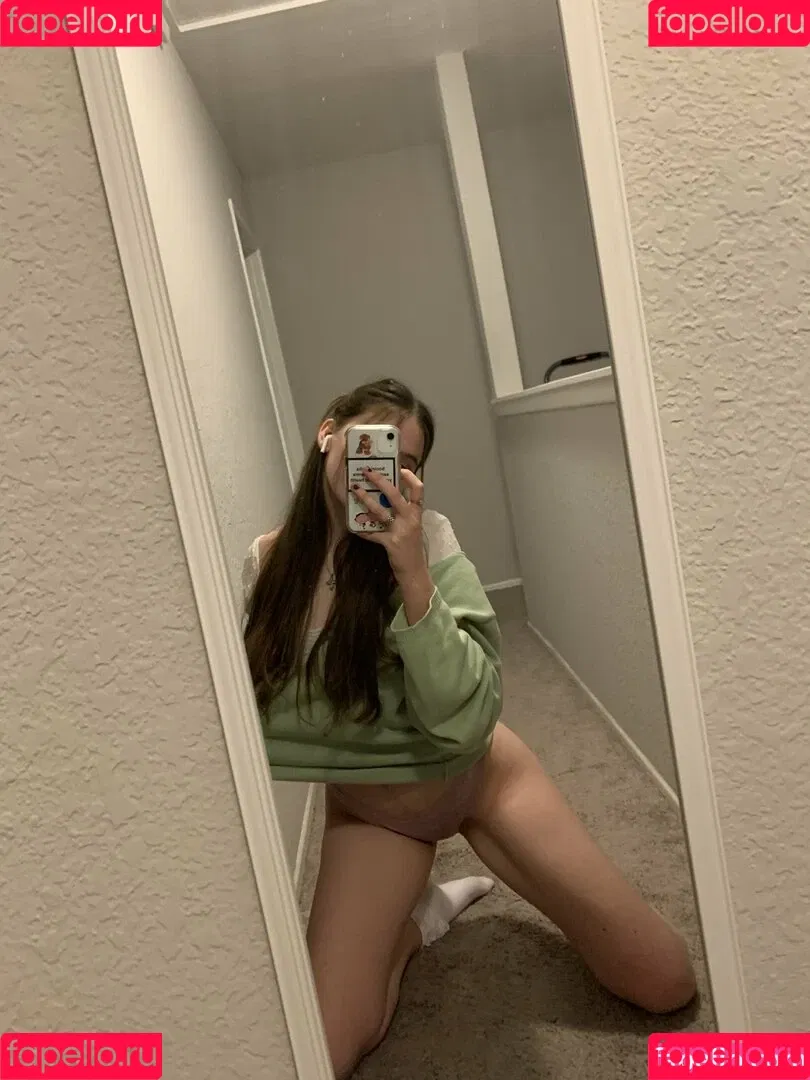 loveangelb4by Onlyfans Photo Gallery 