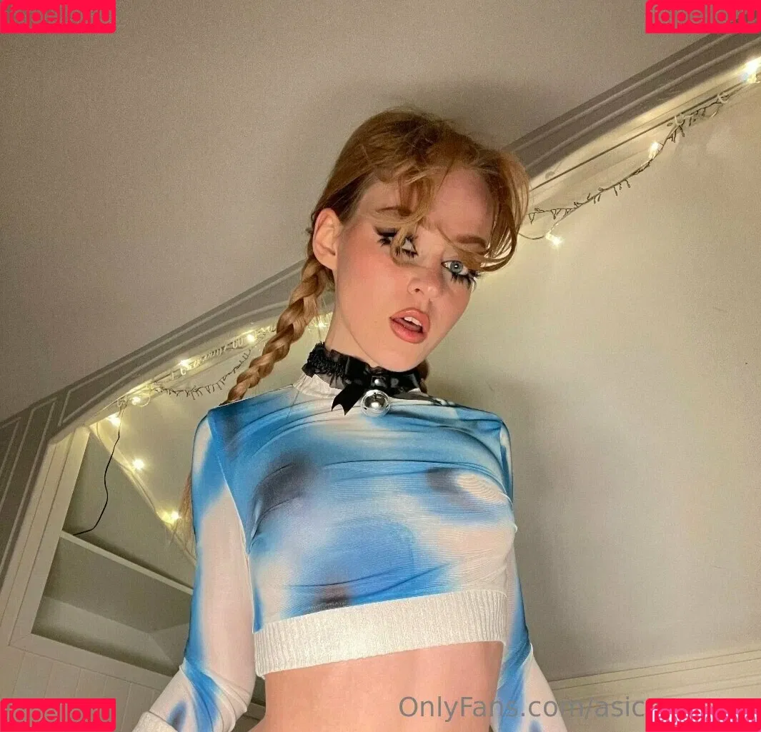 asica.meow Onlyfans Photo Gallery 