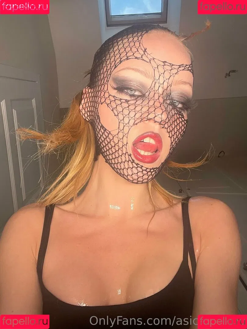 asica.meow Onlyfans Photo Gallery 