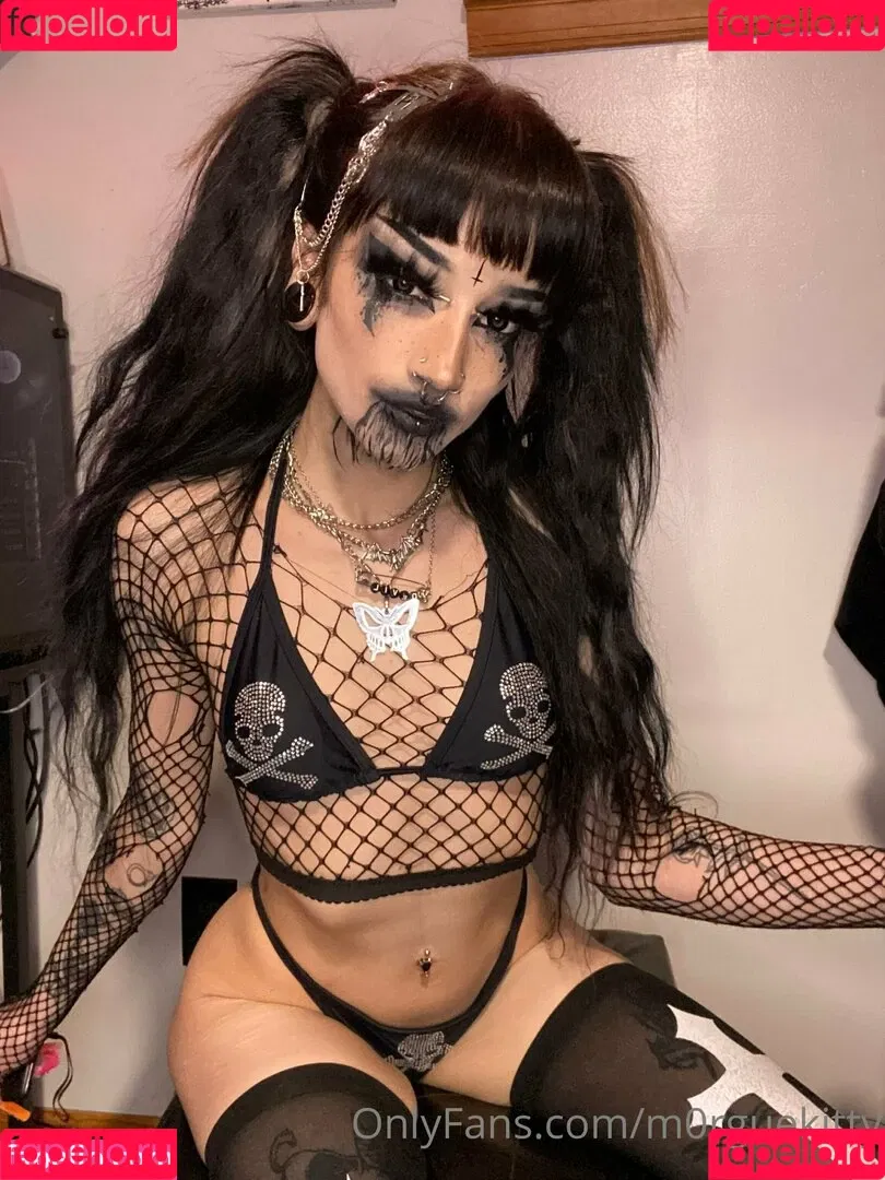 m0rguekitty Onlyfans Photo Gallery 