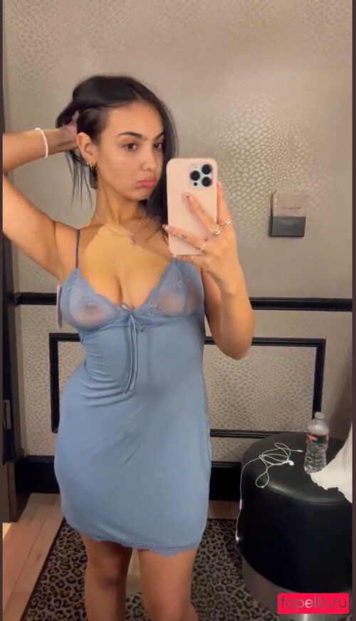 em1lina Nude Onlyfans Photo 95