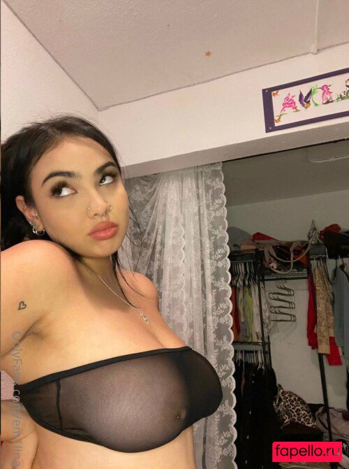em1lina Nude Onlyfans Photo 10