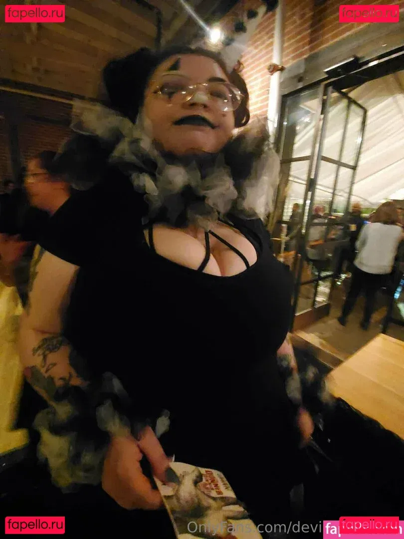 Devilbabyblues Onlyfans Photo Gallery 