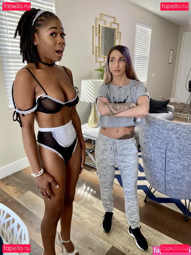 freesheenarose Onlyfans Photo Gallery 