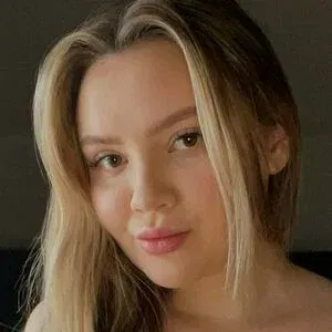 milliegoeswild Onlyfans Photo Gallery 