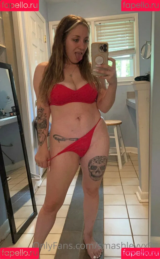 smashleyyx96 Onlyfans Photo Gallery 