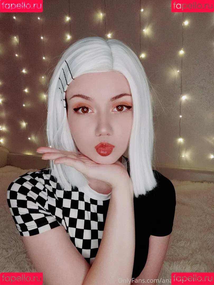 Anastasia Komori Onlyfans Photo Gallery 