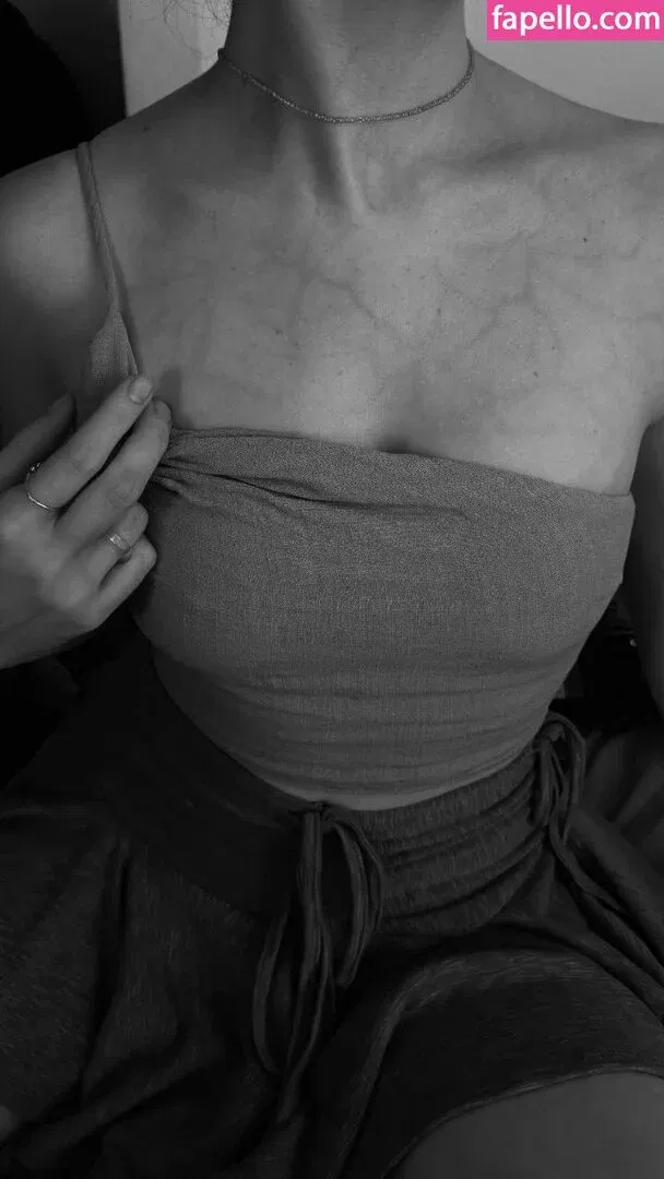 Anastasia Komori Onlyfans Photo Gallery 