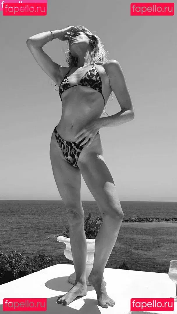 Diana Vickers Onlyfans Photo Gallery 