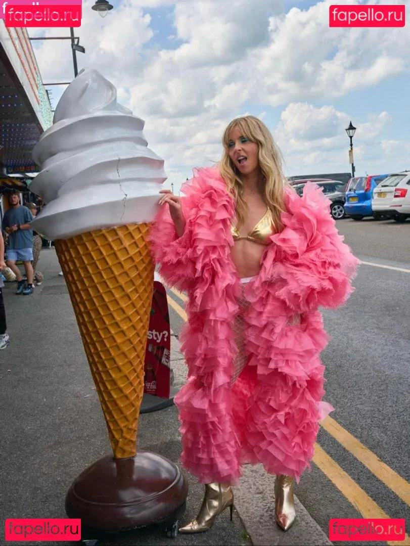 Diana Vickers Onlyfans Photo Gallery 