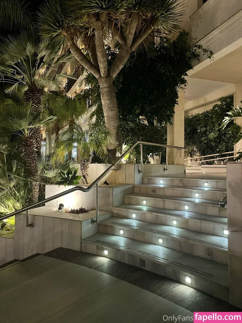 freefrost Onlyfans Photo Gallery 