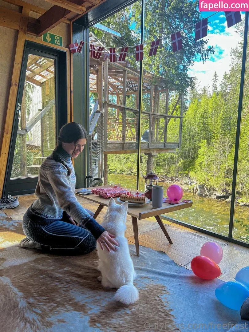 freefrost Onlyfans Photo Gallery 