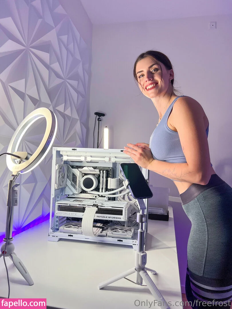 freefrost Onlyfans Photo Gallery 