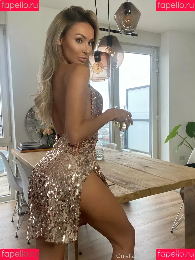 Anniek Van Kuelen Onlyfans Photo Gallery 