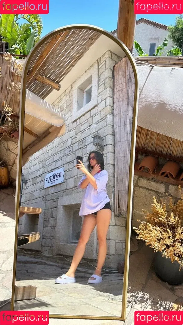 Atavratmiyav Onlyfans Photo Gallery 
