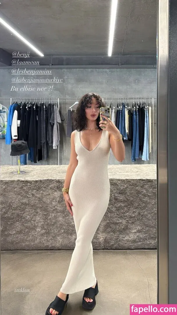 Atavratmiyav Onlyfans Photo Gallery 