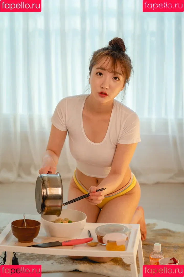 Son Ye Eun Onlyfans Photo Gallery 