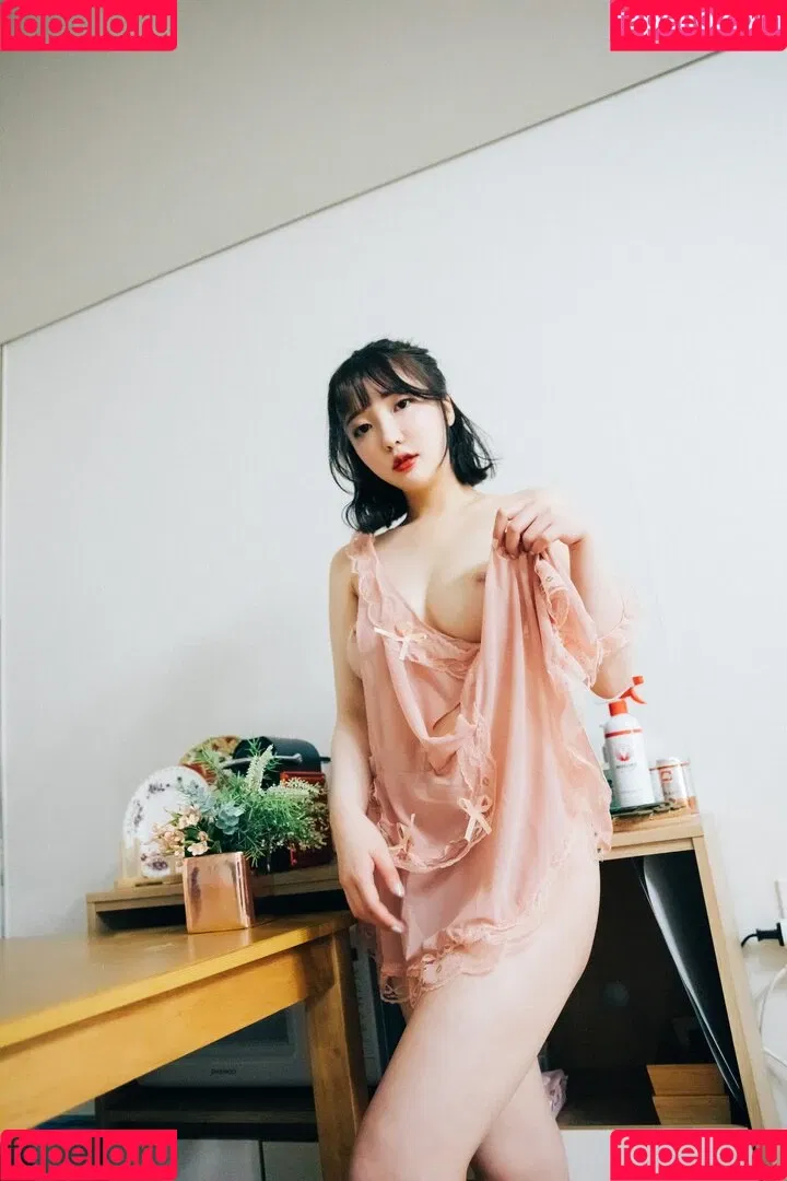 Son Ye Eun Onlyfans Photo Gallery 