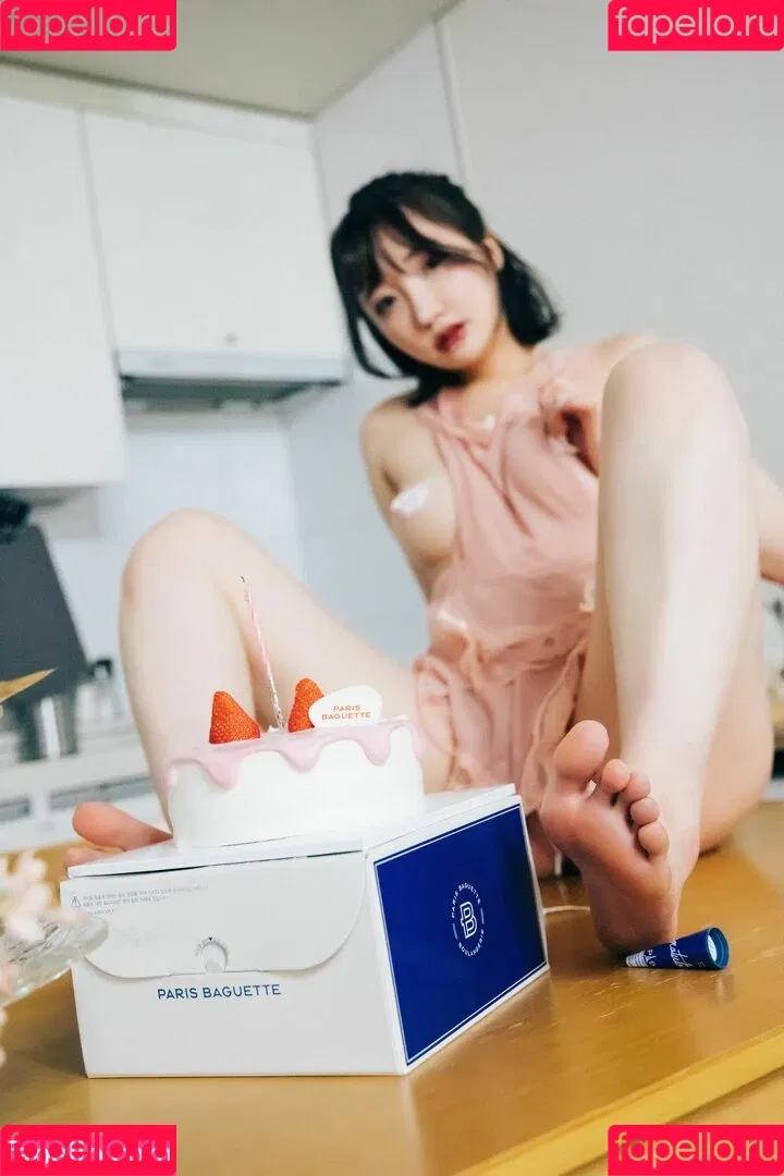 Son Ye Eun Onlyfans Photo Gallery 