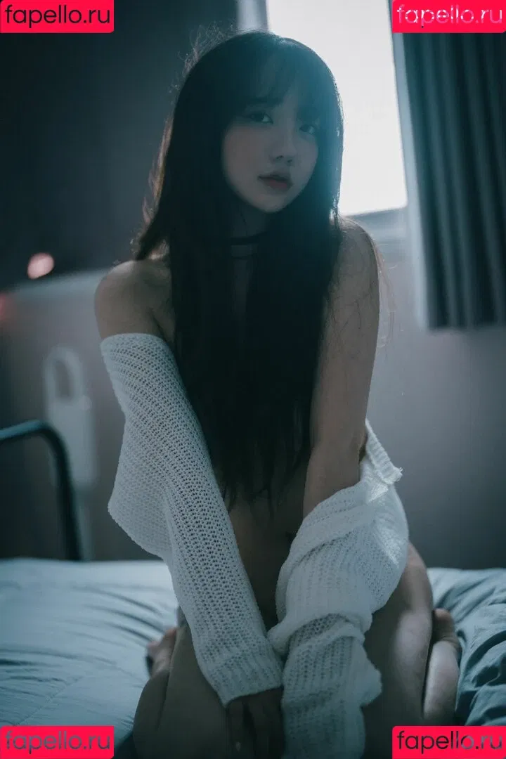 Son Ye Eun Onlyfans Photo Gallery 