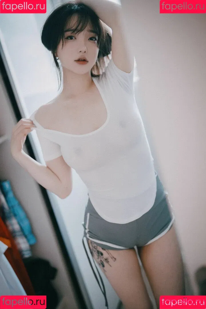 Son Ye Eun Onlyfans Photo Gallery 