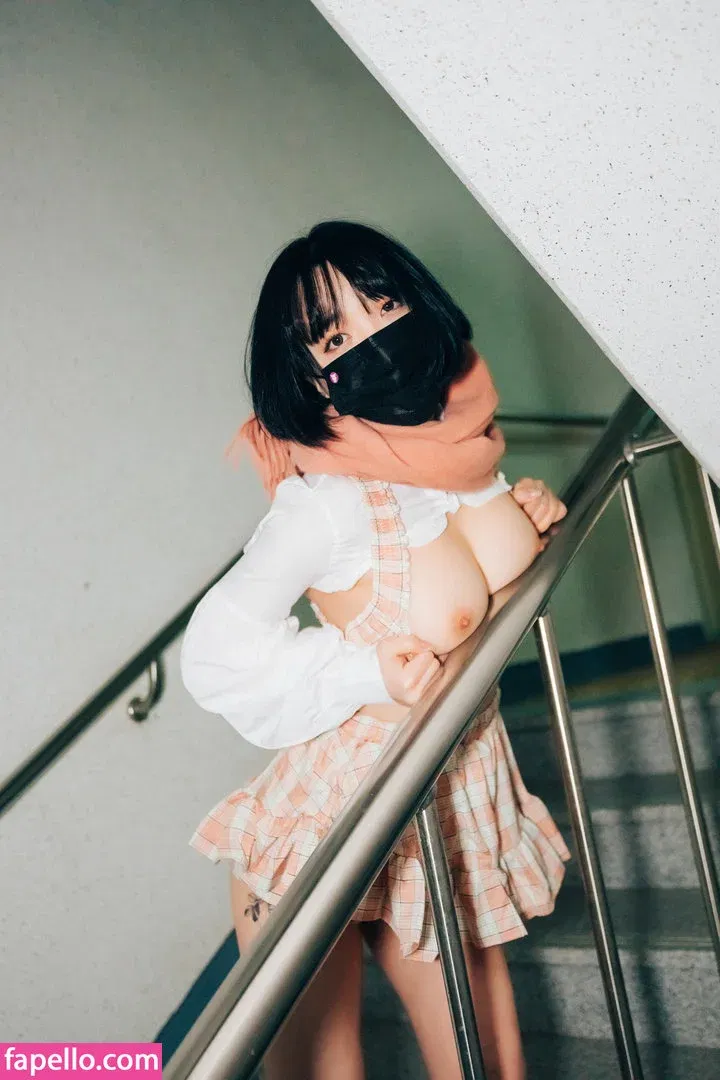 Son Ye Eun Onlyfans Photo Gallery 