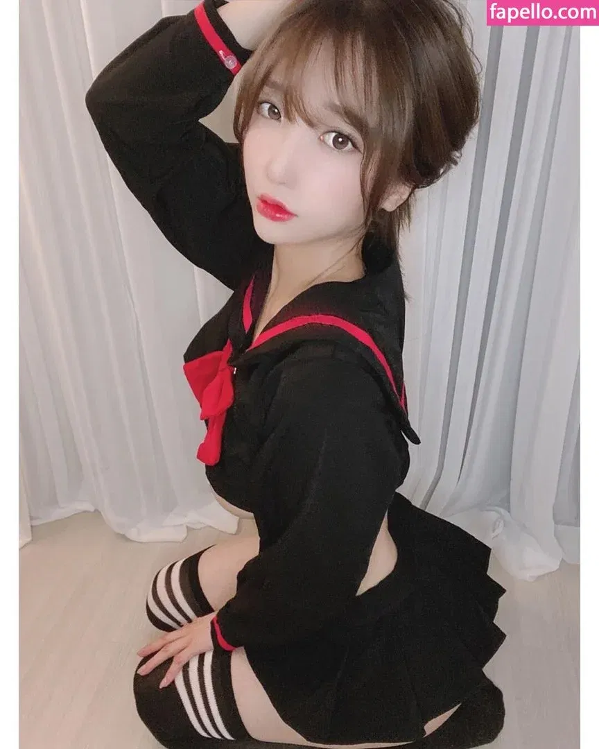Son Ye Eun Onlyfans Photo Gallery 