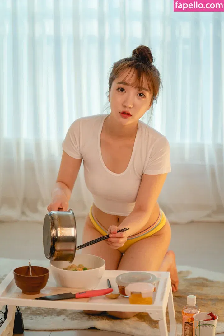 Son Ye Eun Onlyfans Photo Gallery 