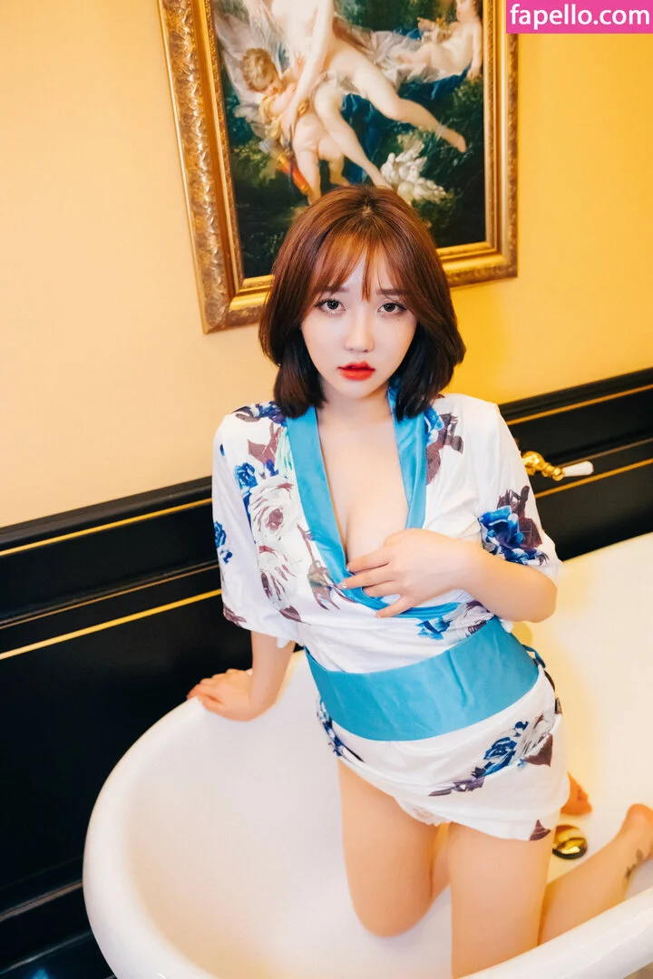 Son Ye Eun Onlyfans Photo Gallery 