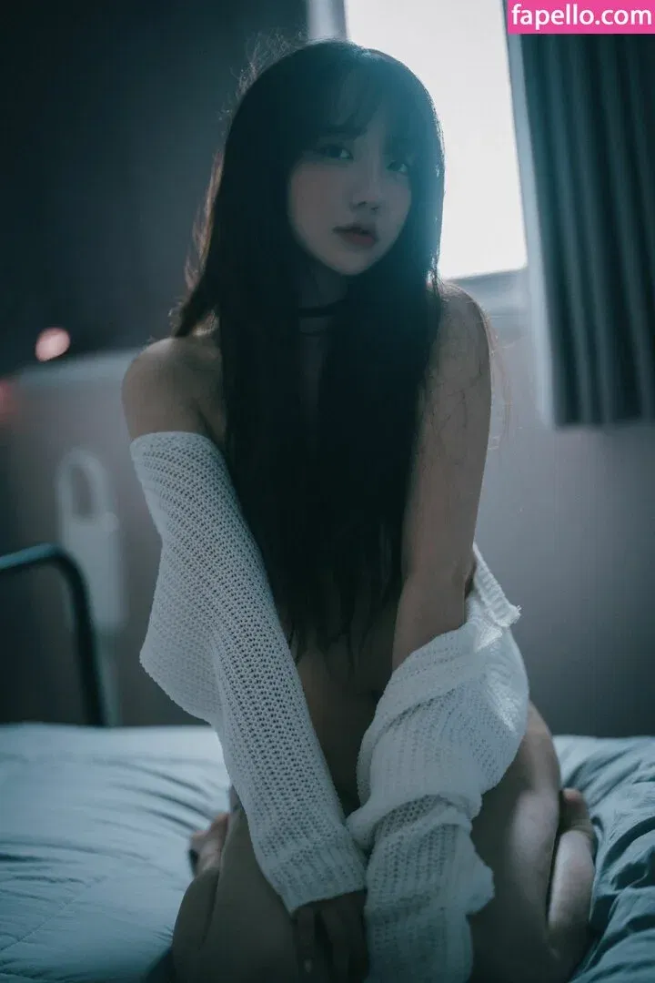 Son Ye Eun Onlyfans Photo Gallery 