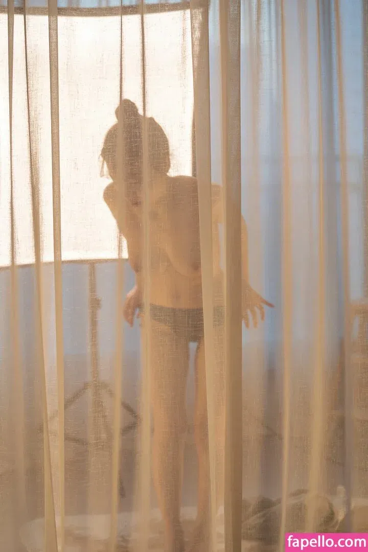 Son Ye Eun Onlyfans Photo Gallery 