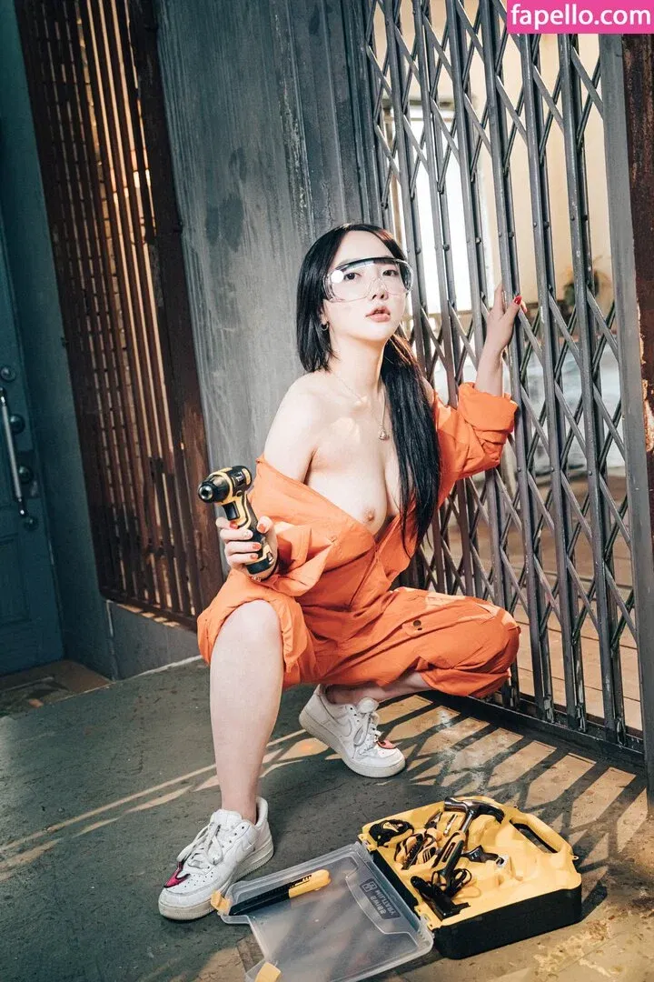 Son Ye Eun Onlyfans Photo Gallery 