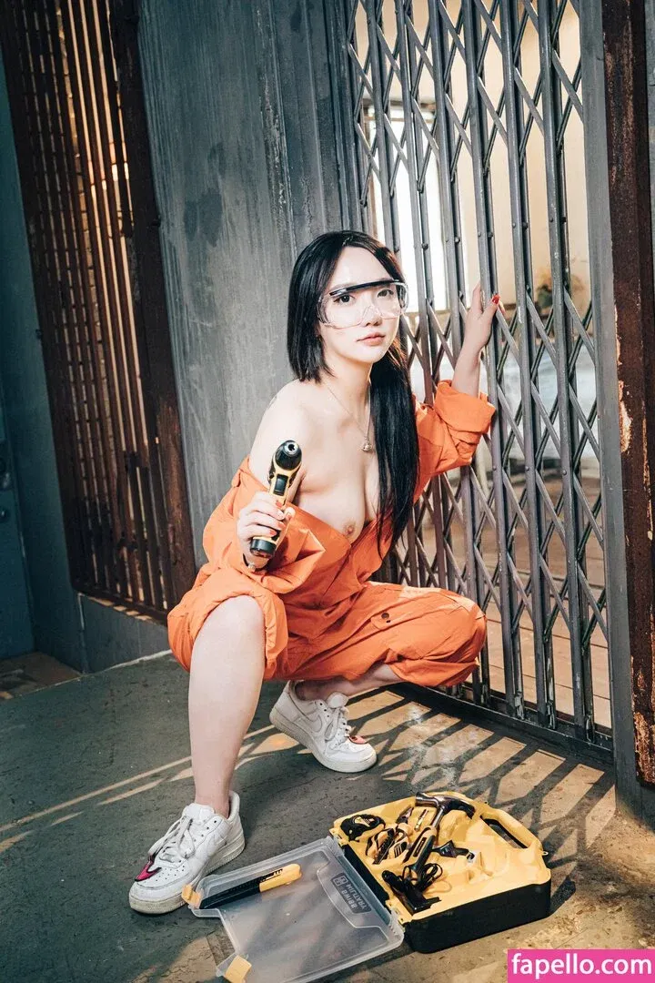 Son Ye Eun Onlyfans Photo Gallery 