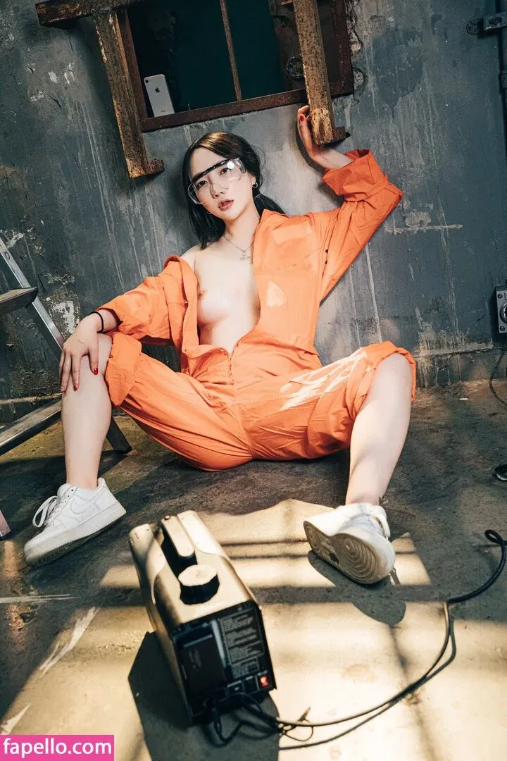 Son Ye Eun Onlyfans Photo Gallery 