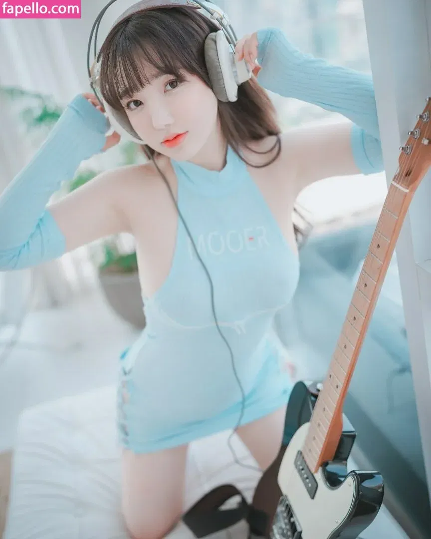 Son Ye Eun Onlyfans Photo Gallery 