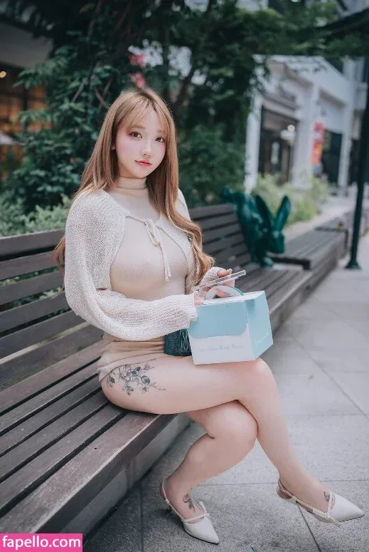 Son Ye Eun Onlyfans Photo Gallery 