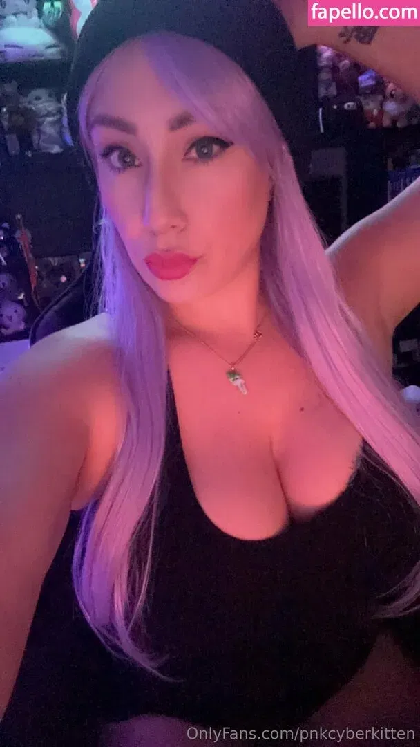 PnkCyberKitten Onlyfans Photo Gallery 