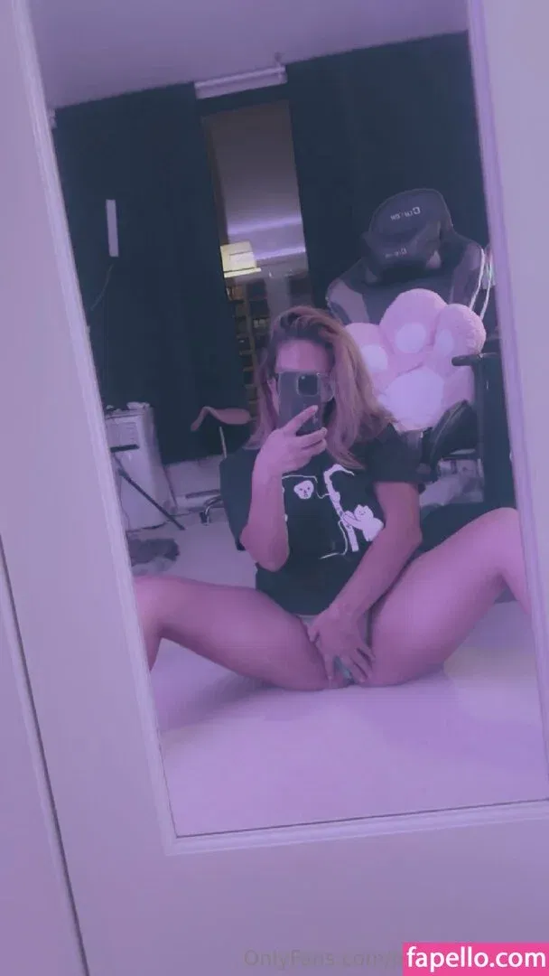 PnkCyberKitten Onlyfans Photo Gallery 