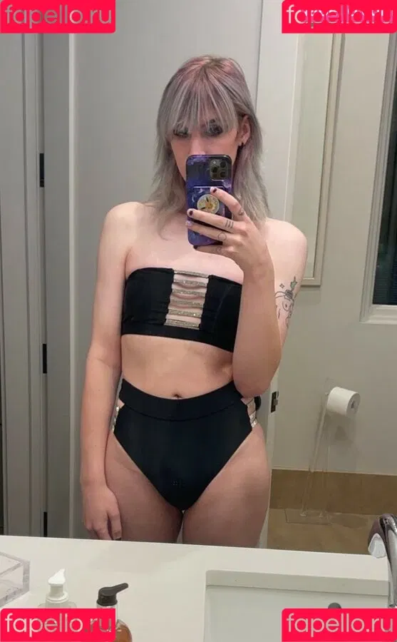 Zelda McKay Onlyfans Photo Gallery 
