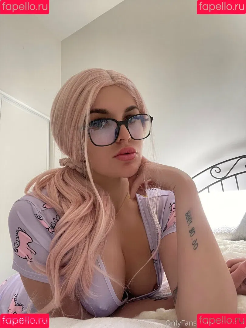 arianaus Onlyfans Photo Gallery 