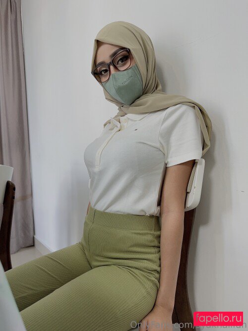 syalifah Onlyfans Photo Gallery 