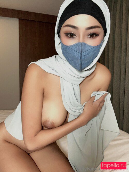 syalifah Onlyfans Photo Gallery 