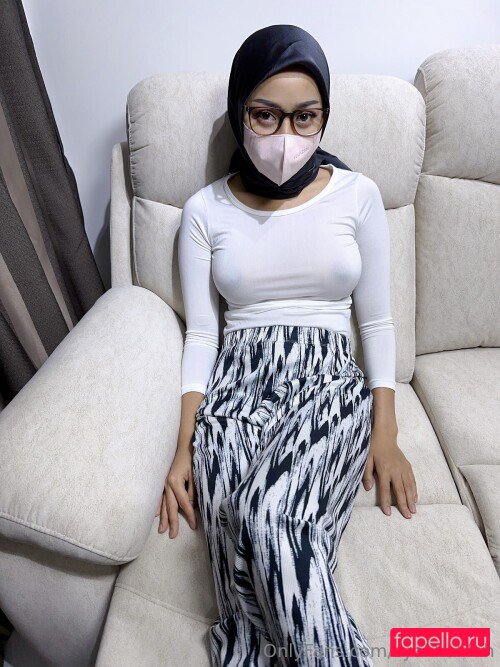 syalifah Onlyfans Photo Gallery 