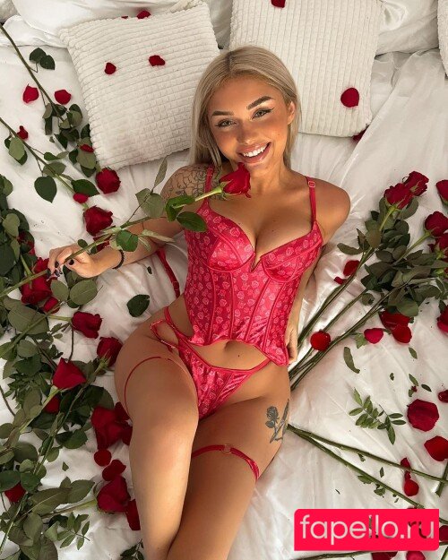 gwendolynceline Onlyfans Photo Gallery 